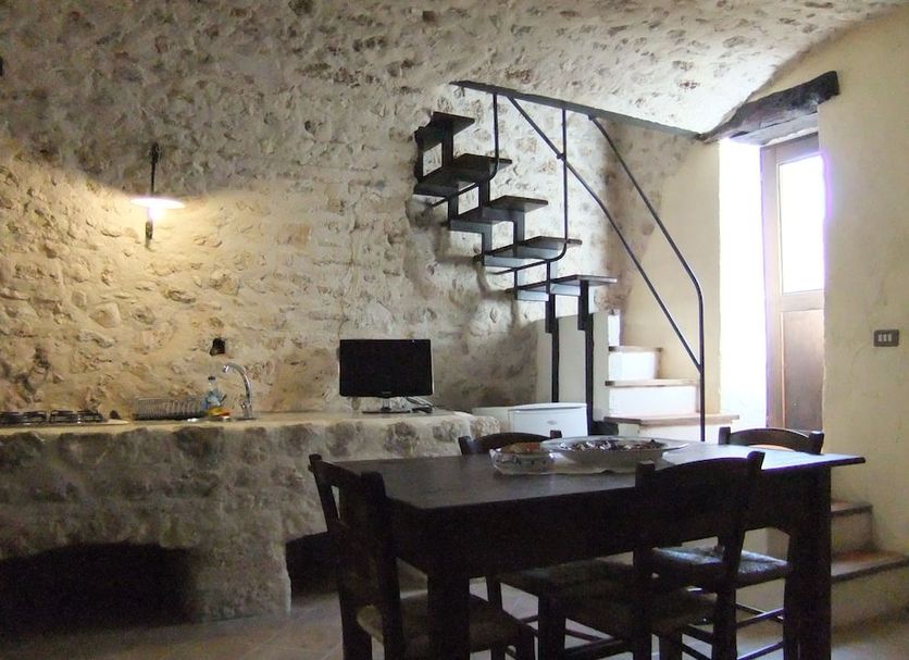 Dining room Photo