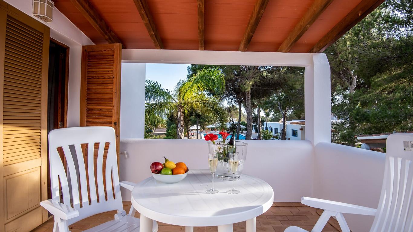 Bungalows Es Pins - Emar Hotels
