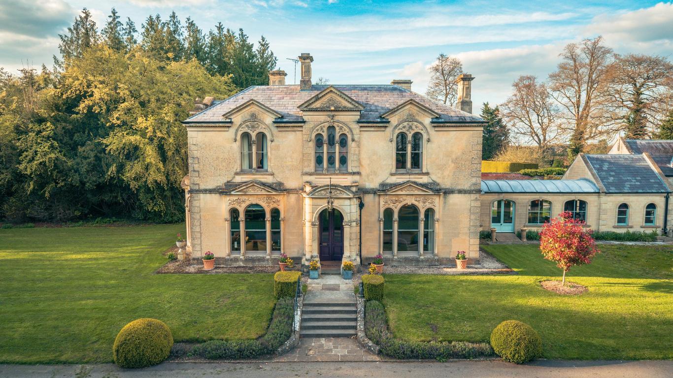 Beechfield House