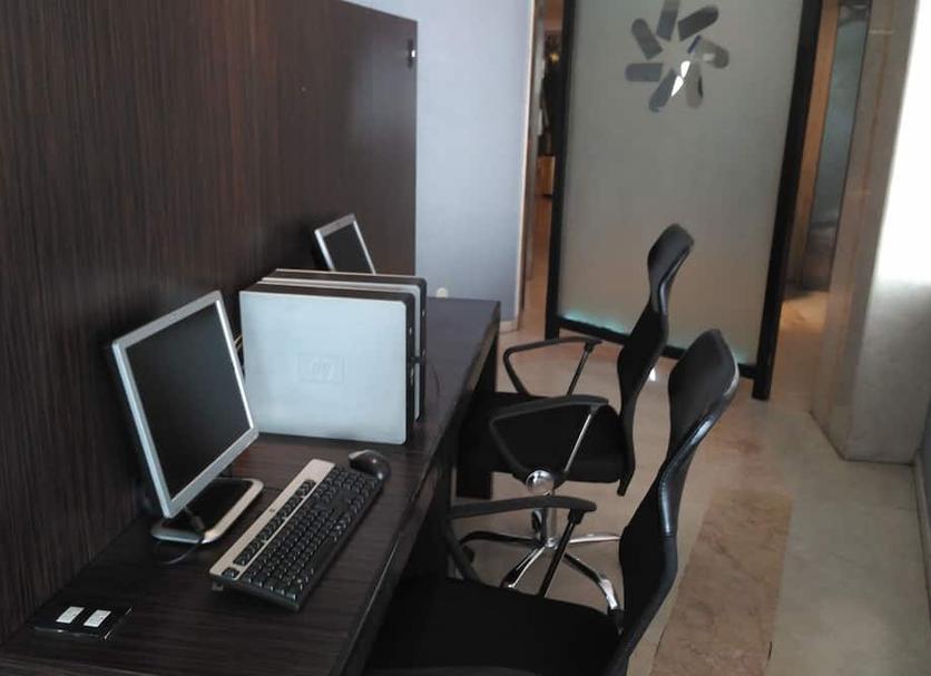 Business centre Photo