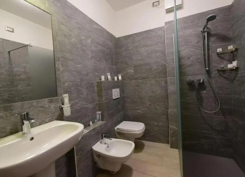 Bathroom Photo