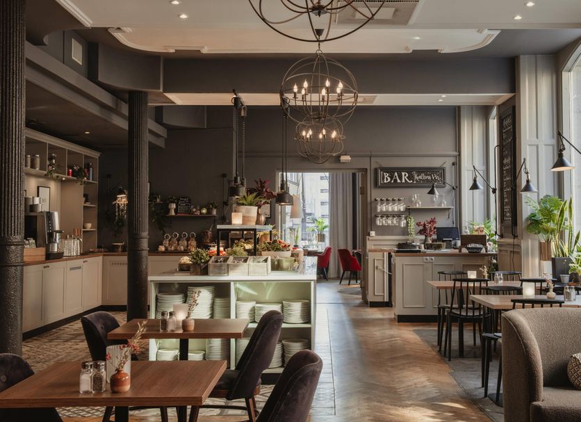 Dining room Photo
