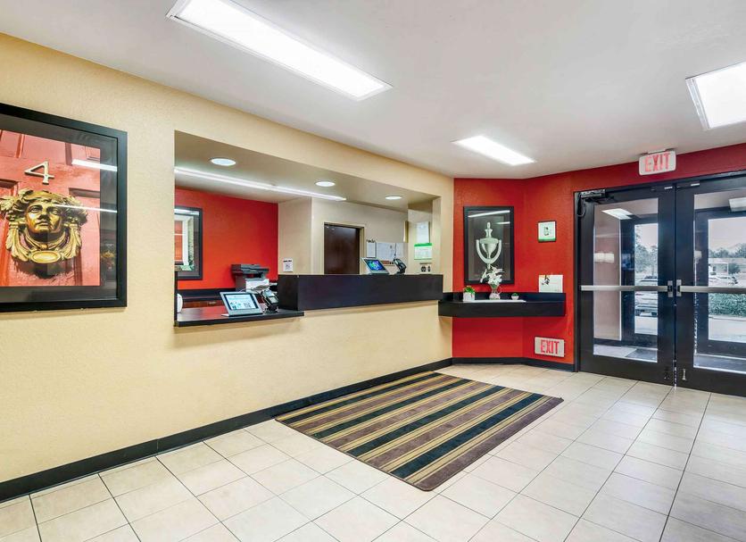 Front desk Photo