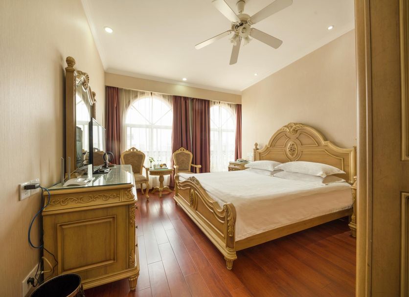 Bedroom Photo