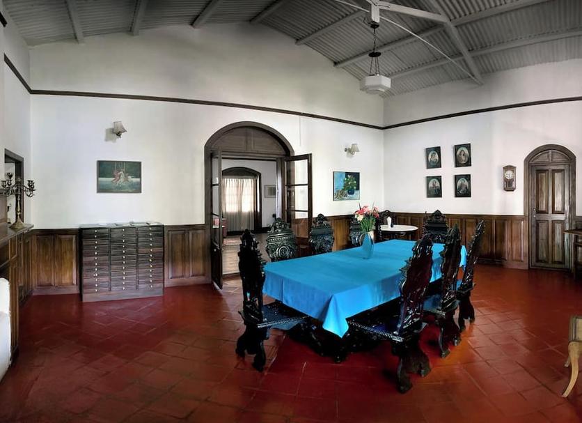Dining room Photo