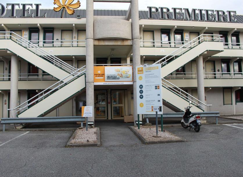 Building Photo