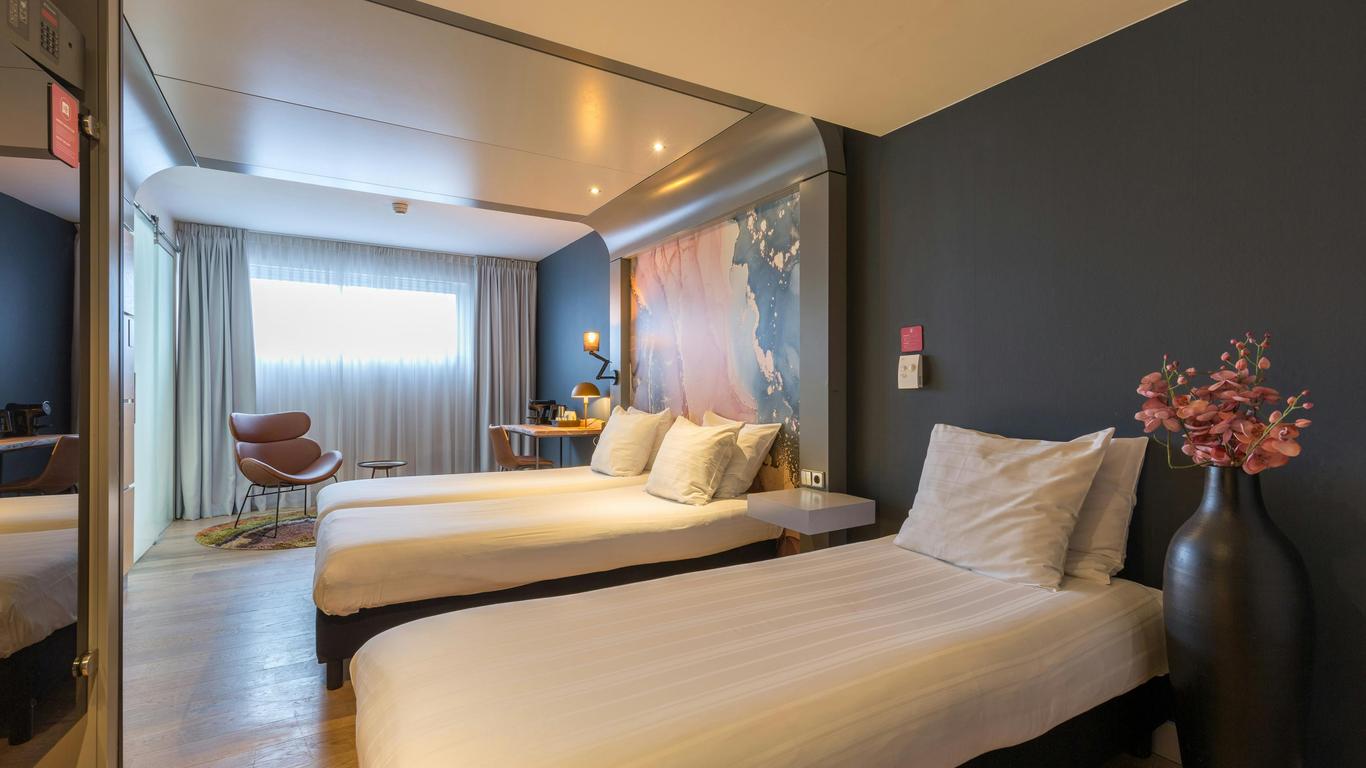 Leonardo Hotel Almere City Center