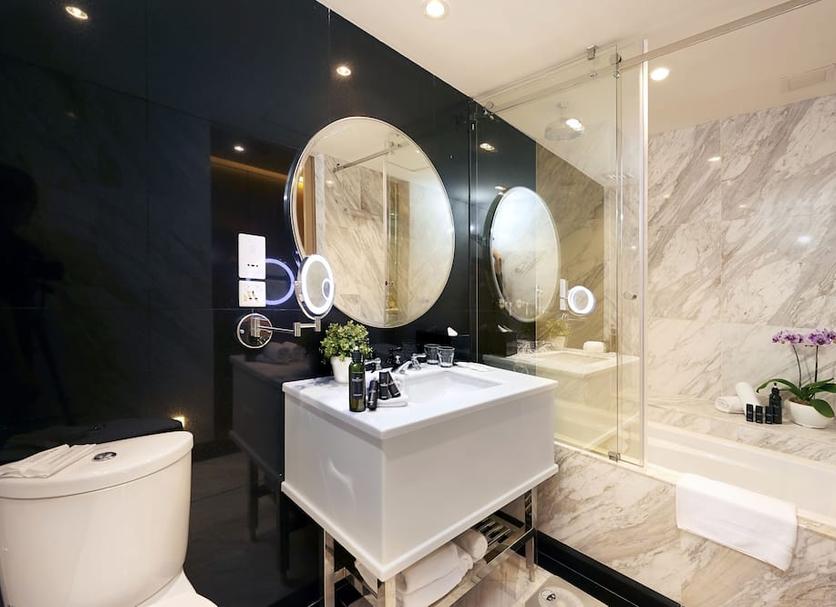 Bathroom Photo