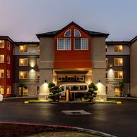 Clarion Hotel Portland International Airport