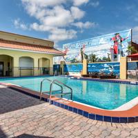 Clarion Inn & Suites Kissimmee-Lake Buena Vista South