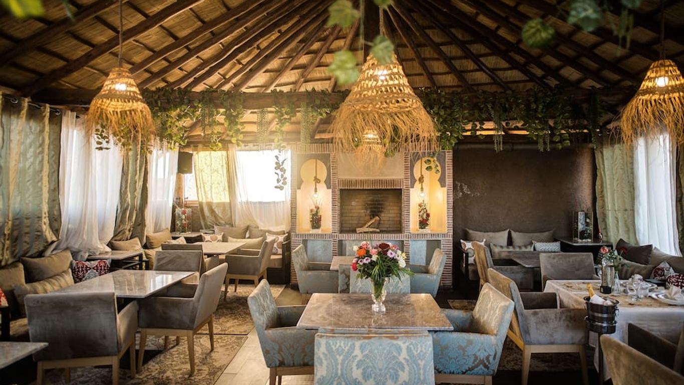 Riad Les Oliviers & Spa