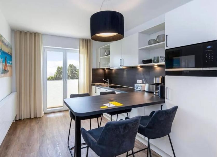 Kitchen Photo