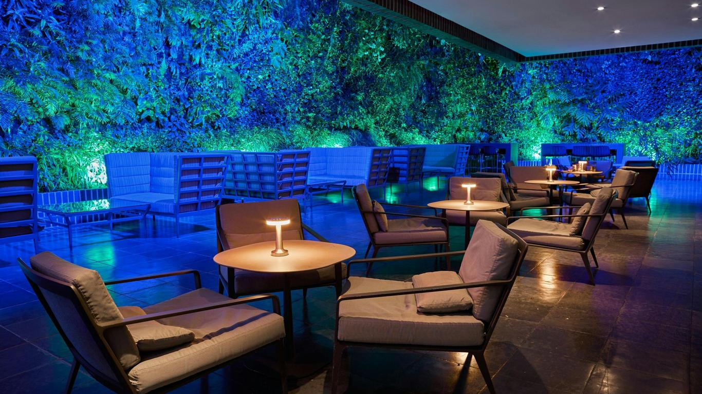 Renaissance Caracas La Castellana Hotel