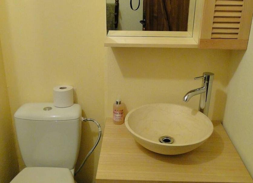 Bathroom Photo