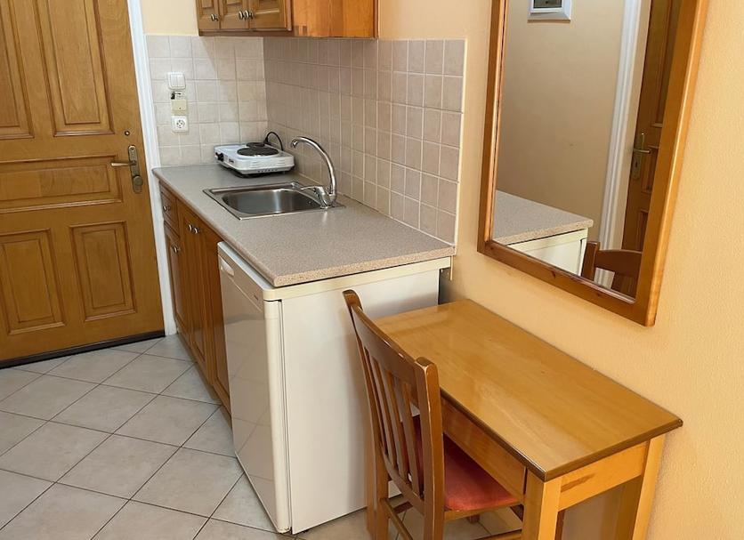Kitchen Photo