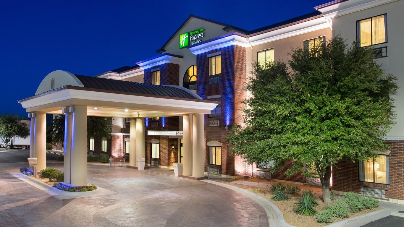 Holiday Inn Express & Suites Midland Loop 250