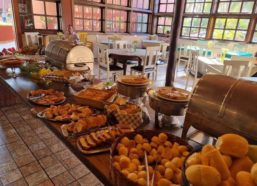 Buffet Photo
