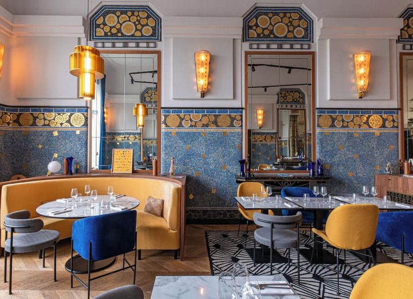 Restaurant Photo