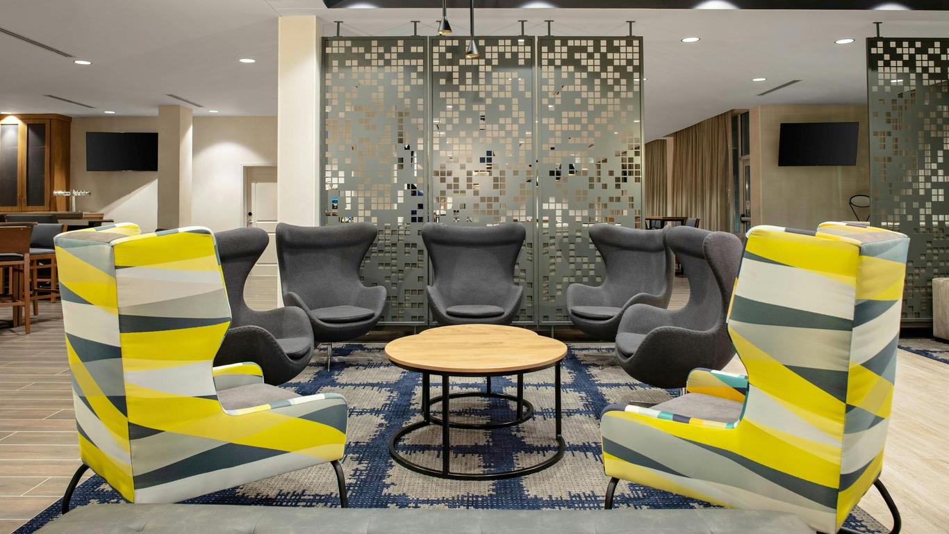 TownePlace Suites by Marriott Orlando Airport
