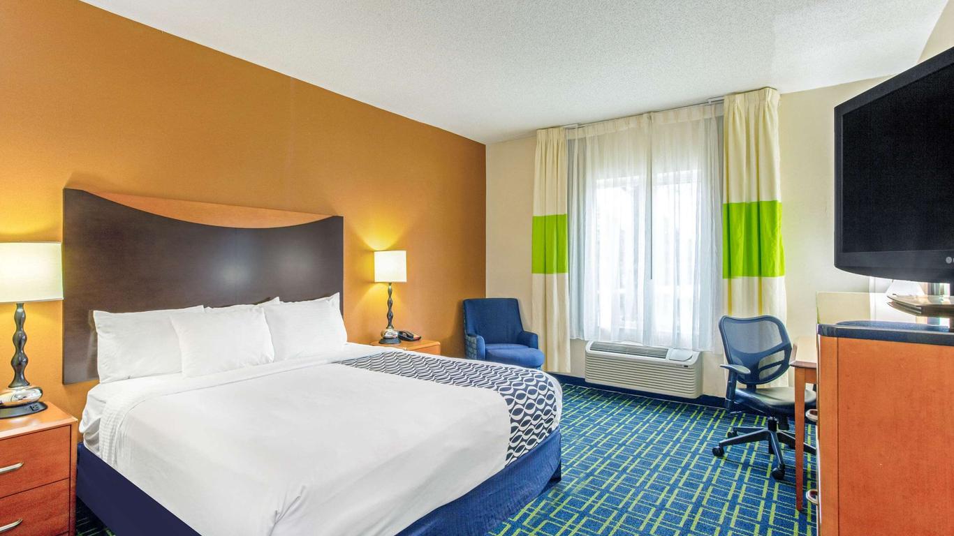 La Quinta Inn & Suites by Wyndham Manassas Battlefield