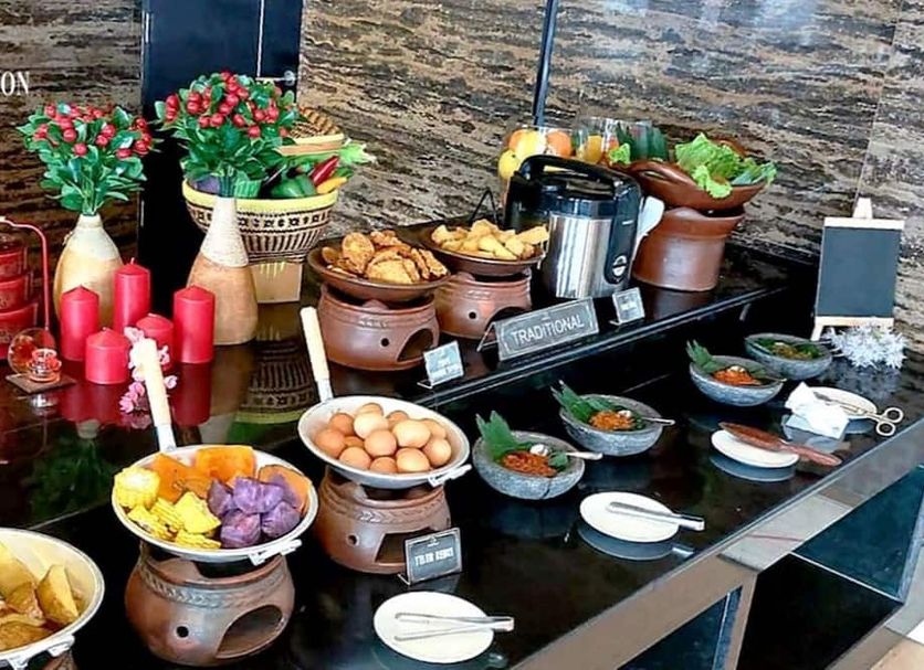Buffet Photo