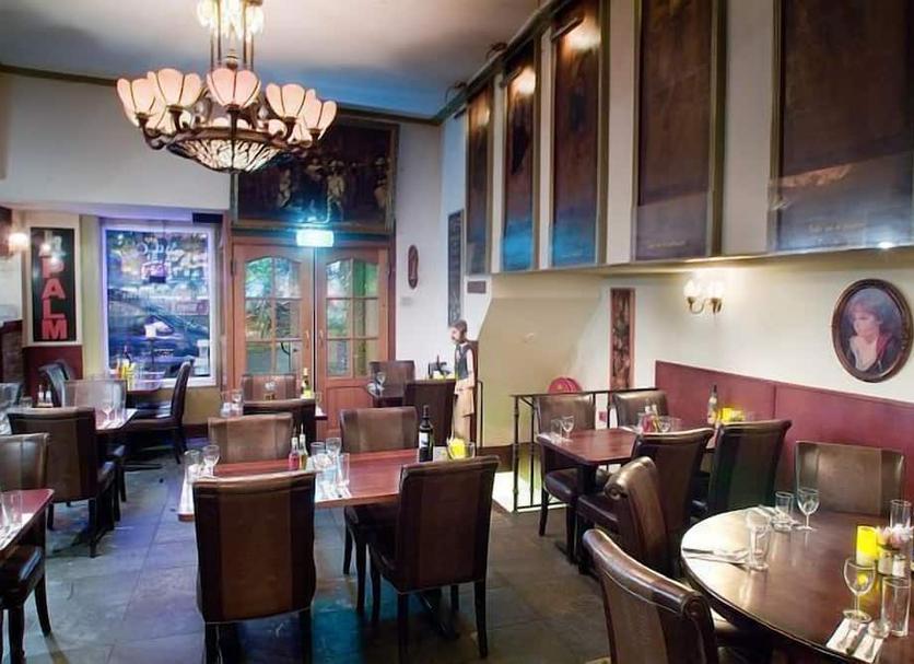 Restaurant Photo