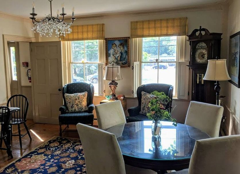 Dining room Photo