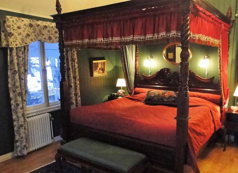 Bedroom Photo