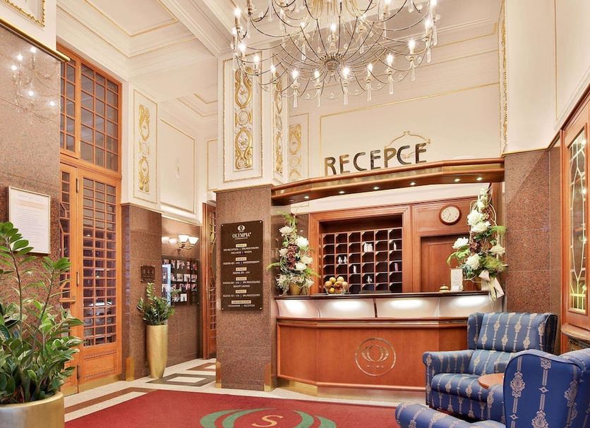 Front desk Photo