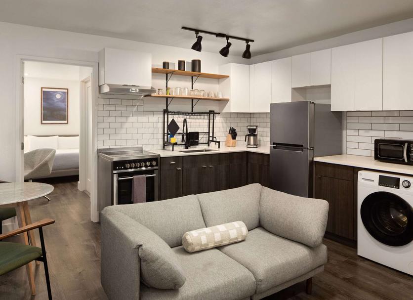 Kitchen Photo
