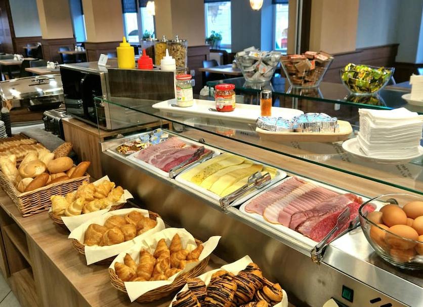 Buffet Photo