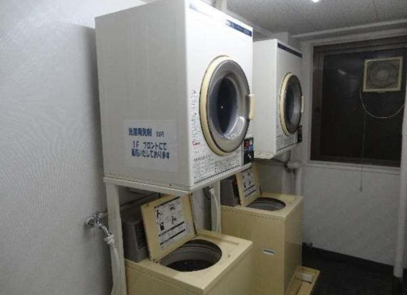 Laundry facility Photo