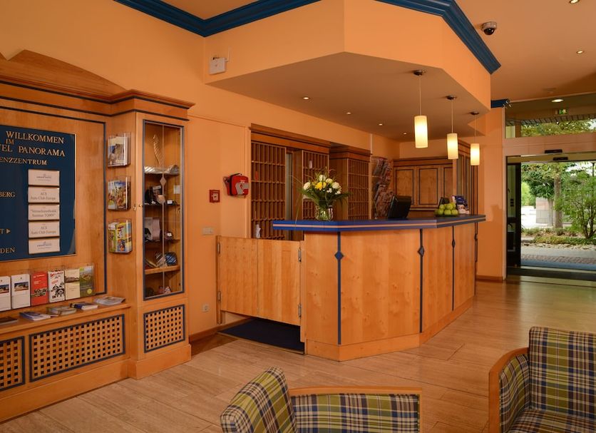 Front desk Photo