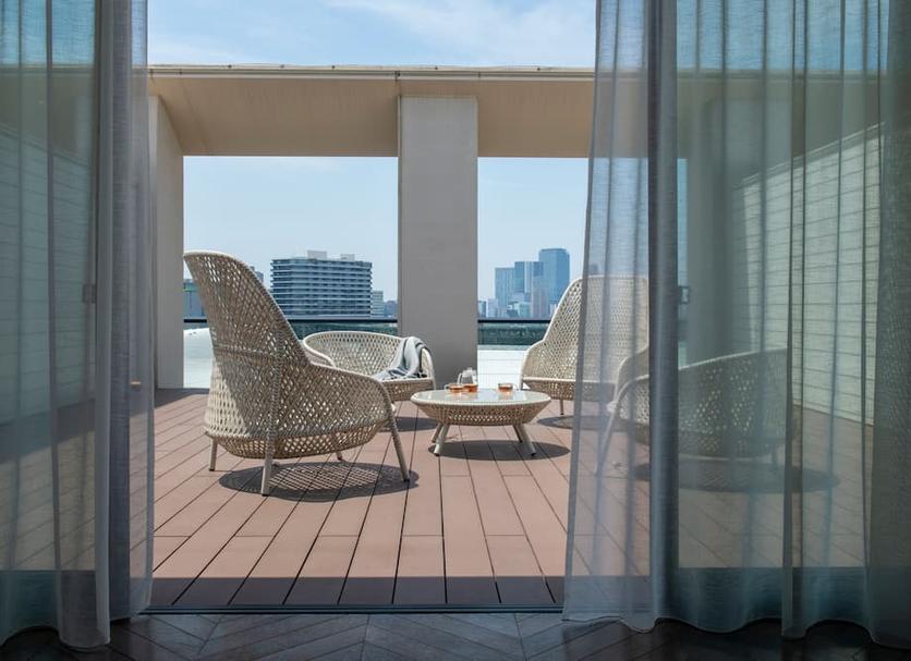 Balcony Photo