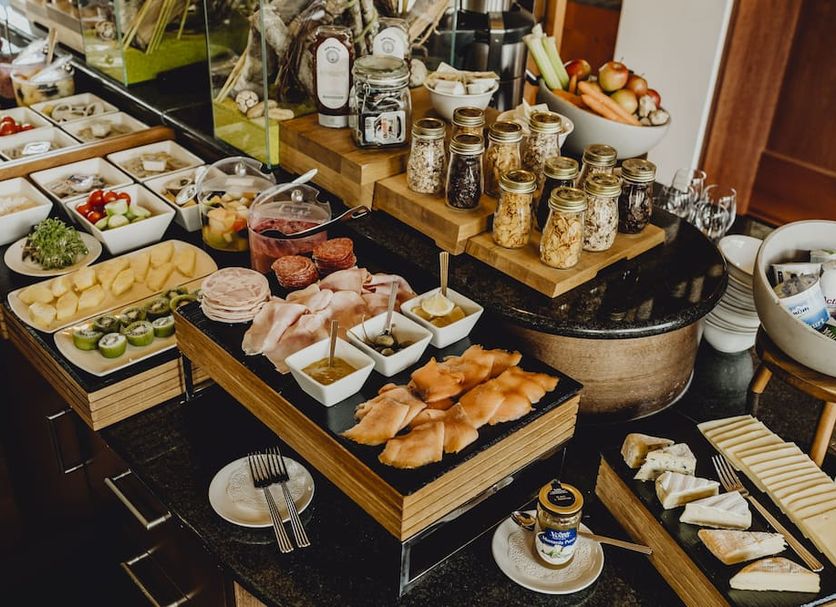 Buffet Photo