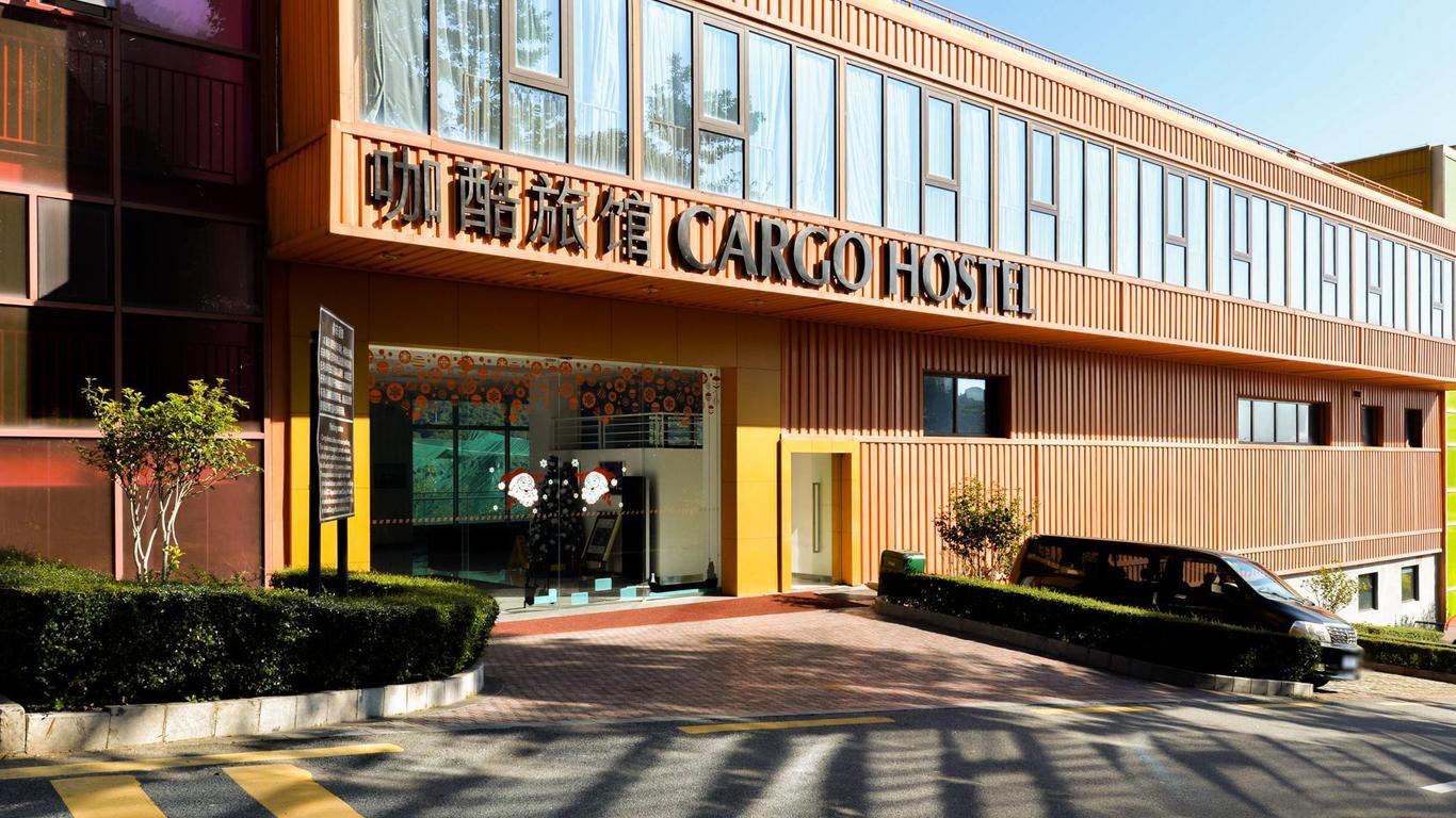 Cargo Hostel