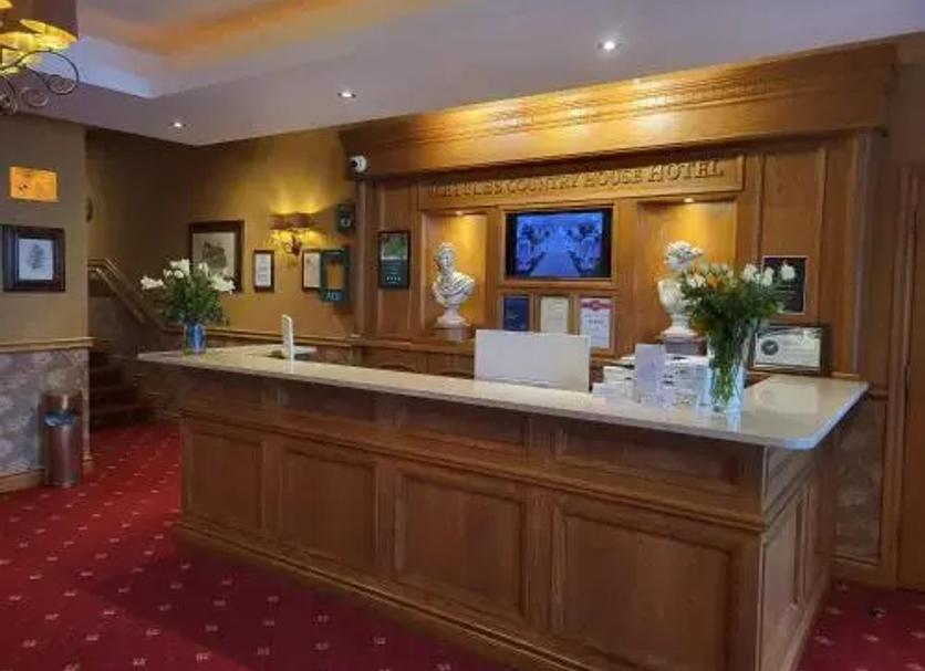 Front desk Photo