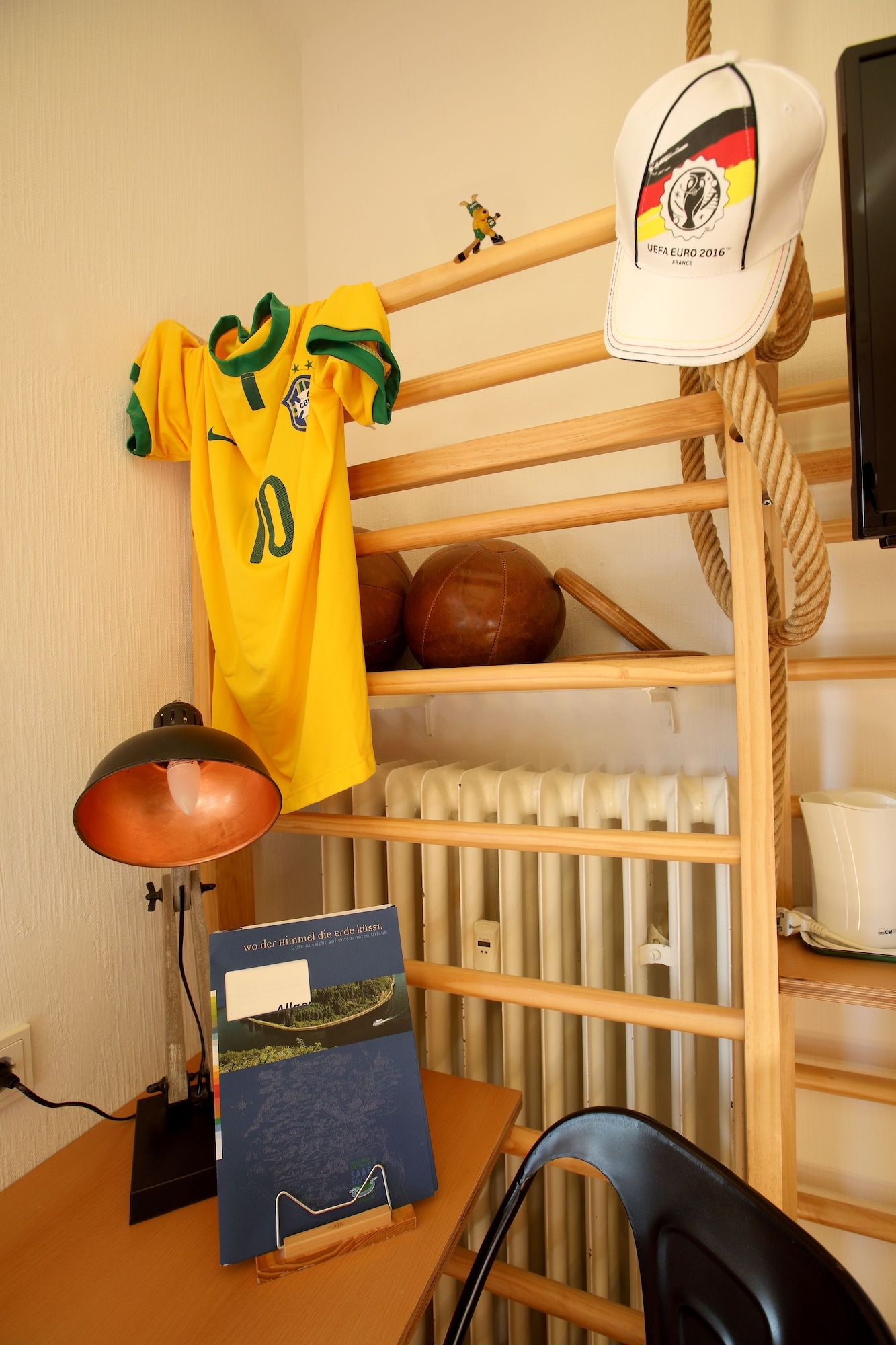 Room amenity