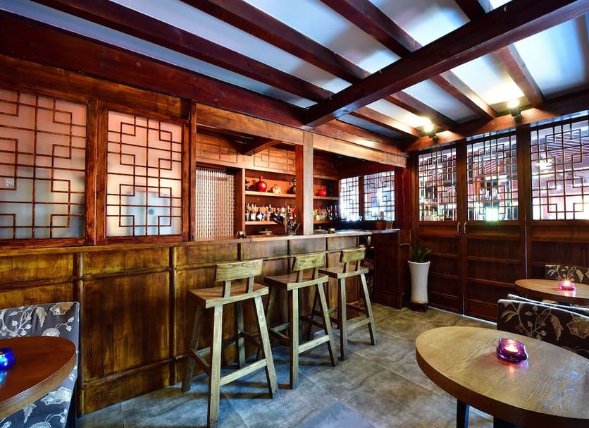 Bar Photo