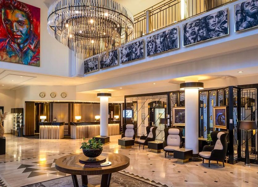 Lobby Photo