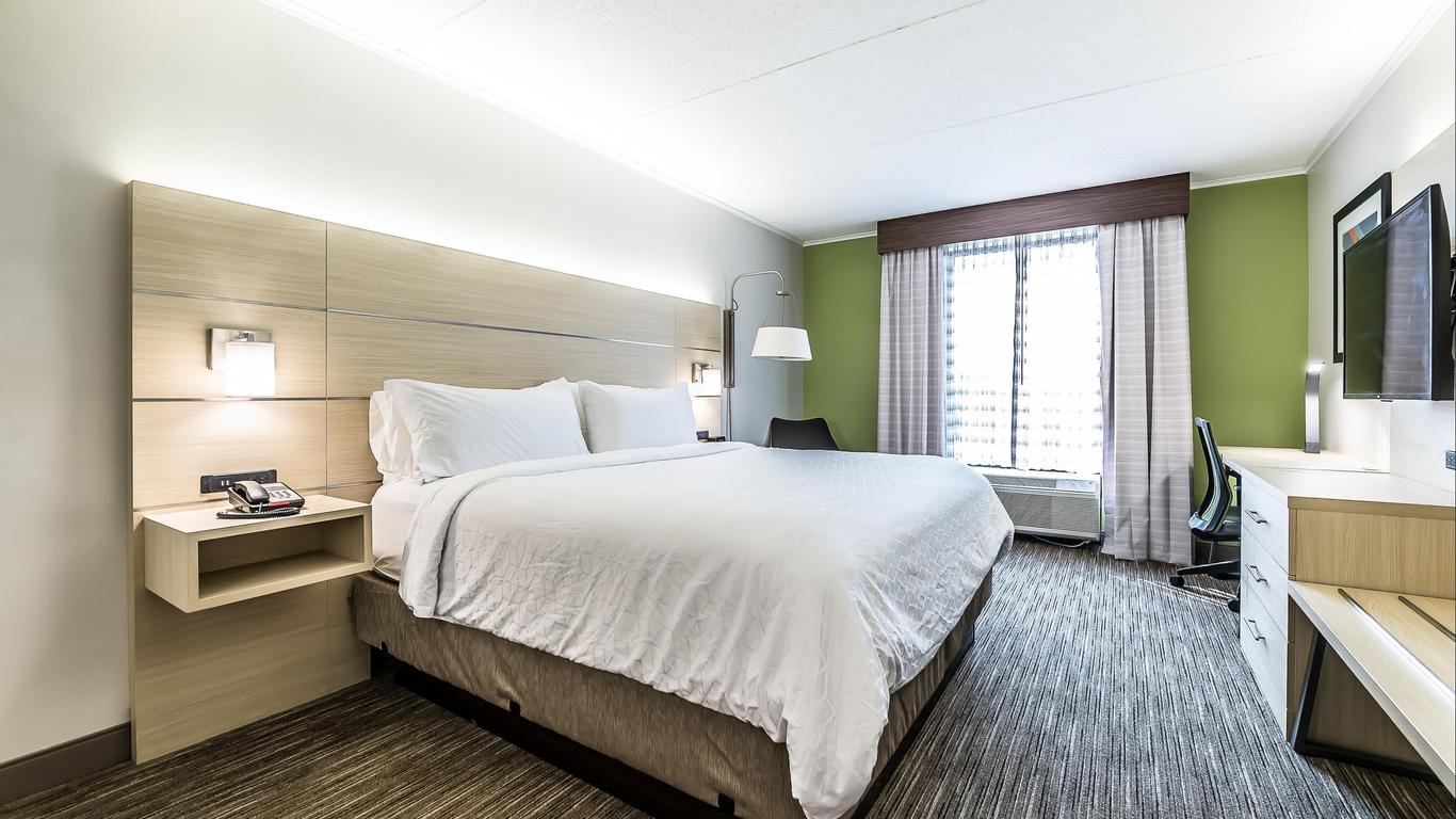 Holiday Inn Express Flint-Campus Area By IHG