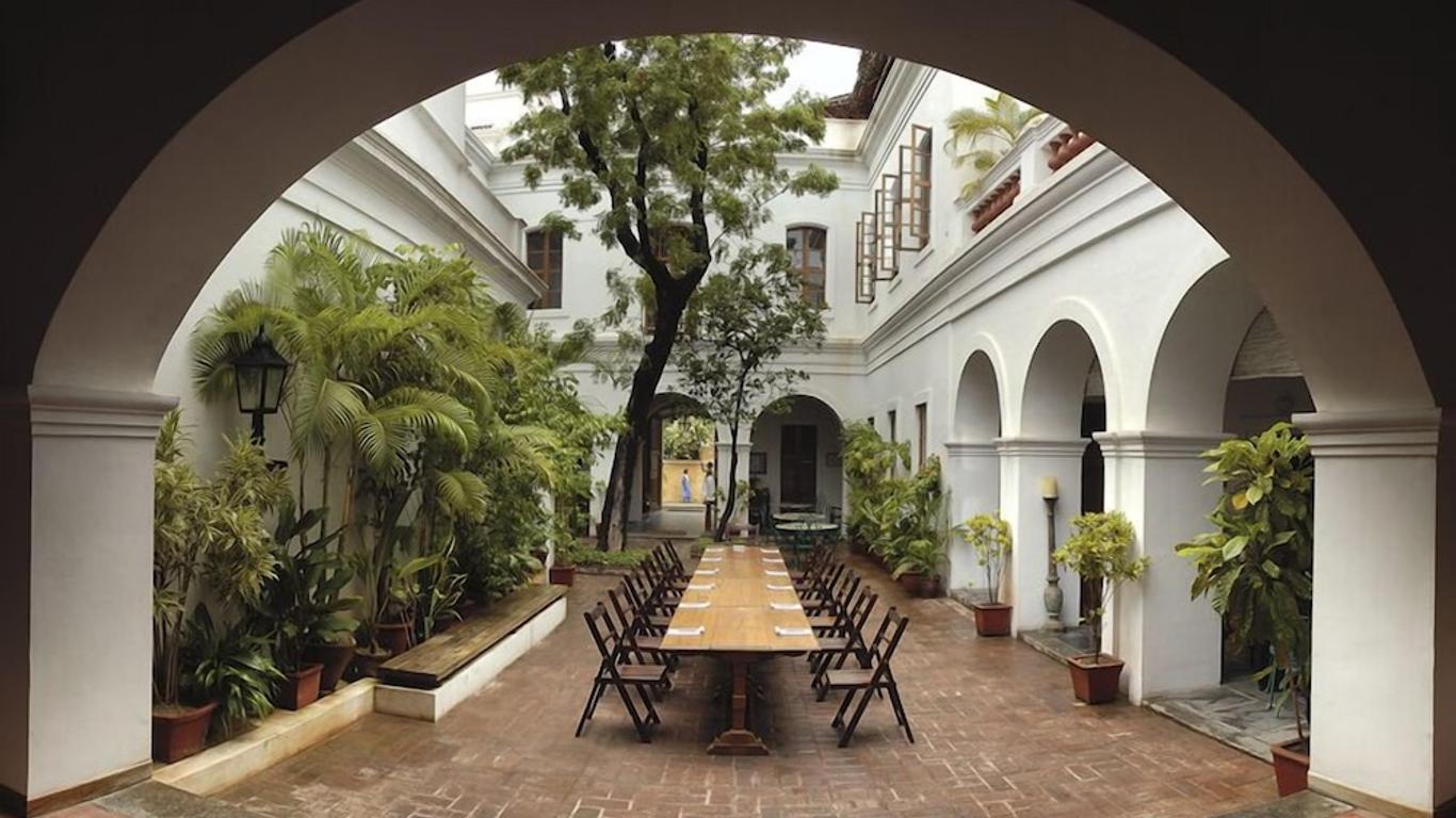 Hotel De l'Orient Pondicherry