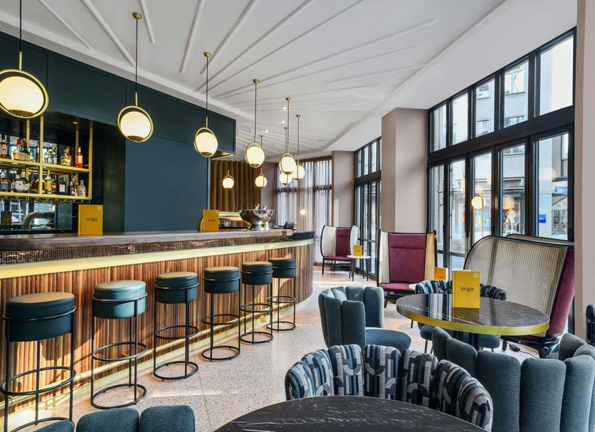 Bar Photo
