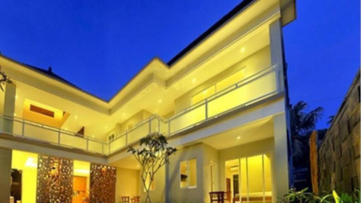 Oxy House Bali