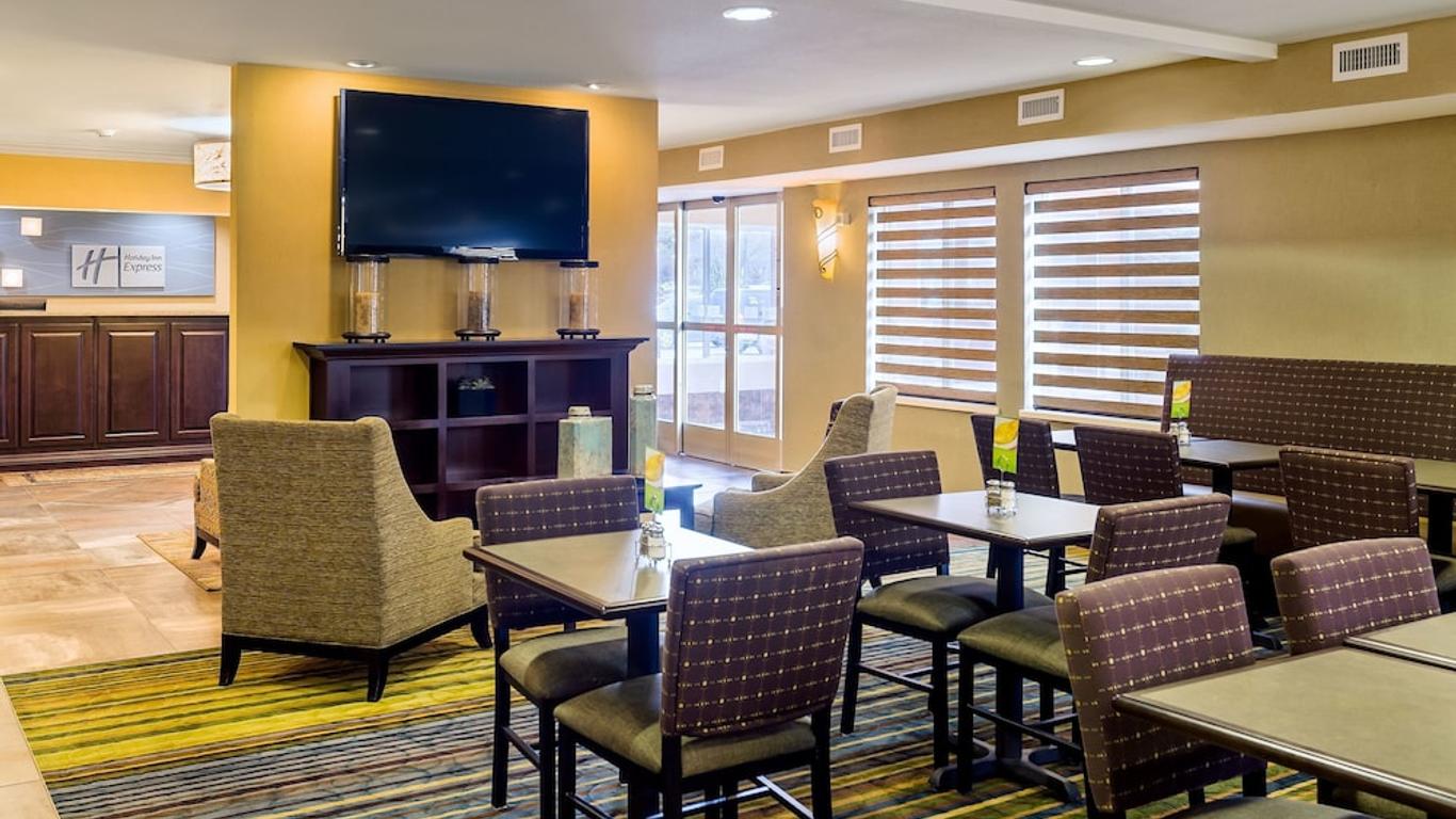 Holiday Inn Express & Suites Sandy - South Salt Lake City, An IHG Hotel