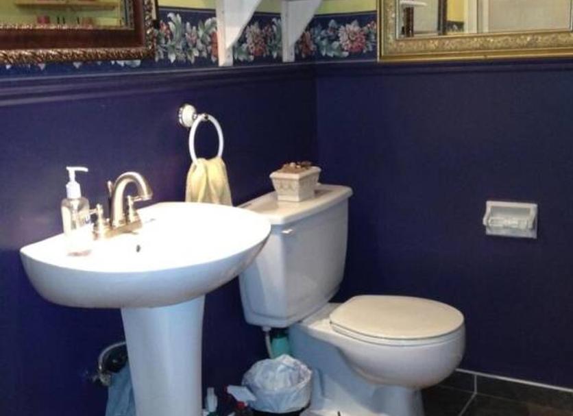 Bathroom Photo