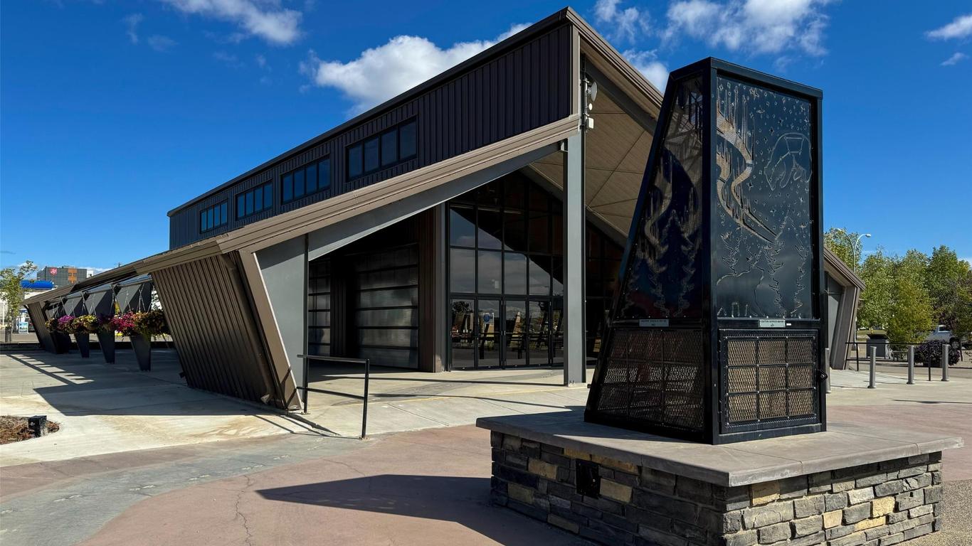 Coast Fort St John Hotel