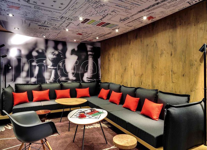 Lounge Photo