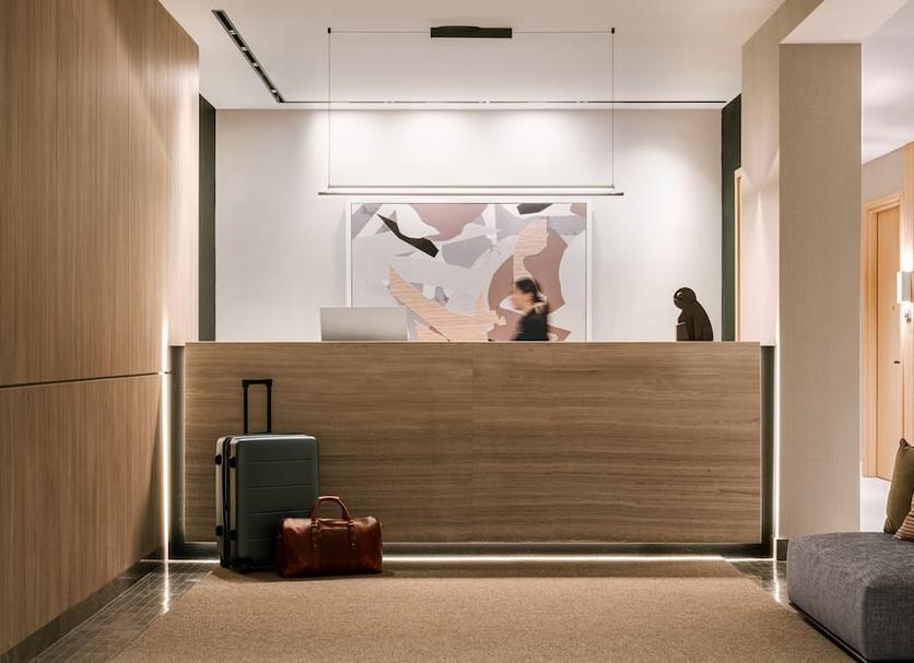Front desk Photo