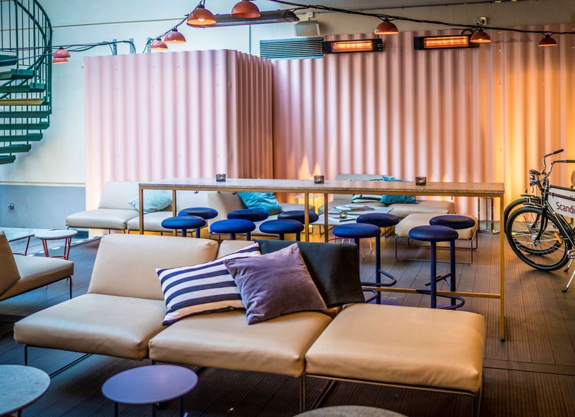 Lounge Photo